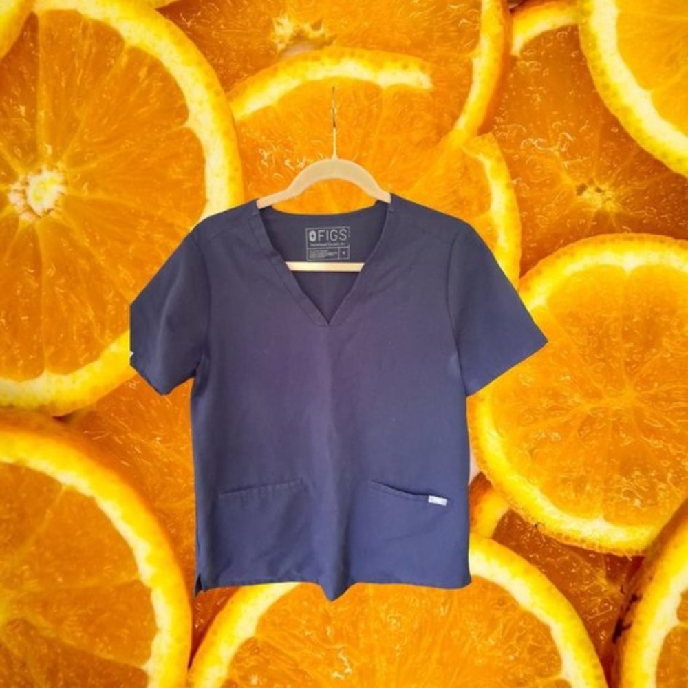 FIGS‎ Blue Scrub Top Size Medium